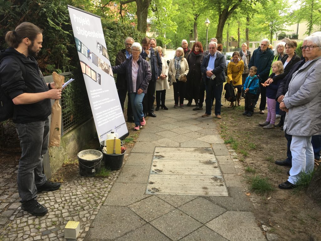 Rede von Eberhard Podzuweit anlässlich der Stolpersteinverlegung für Otto Janssen am 29.04.2019