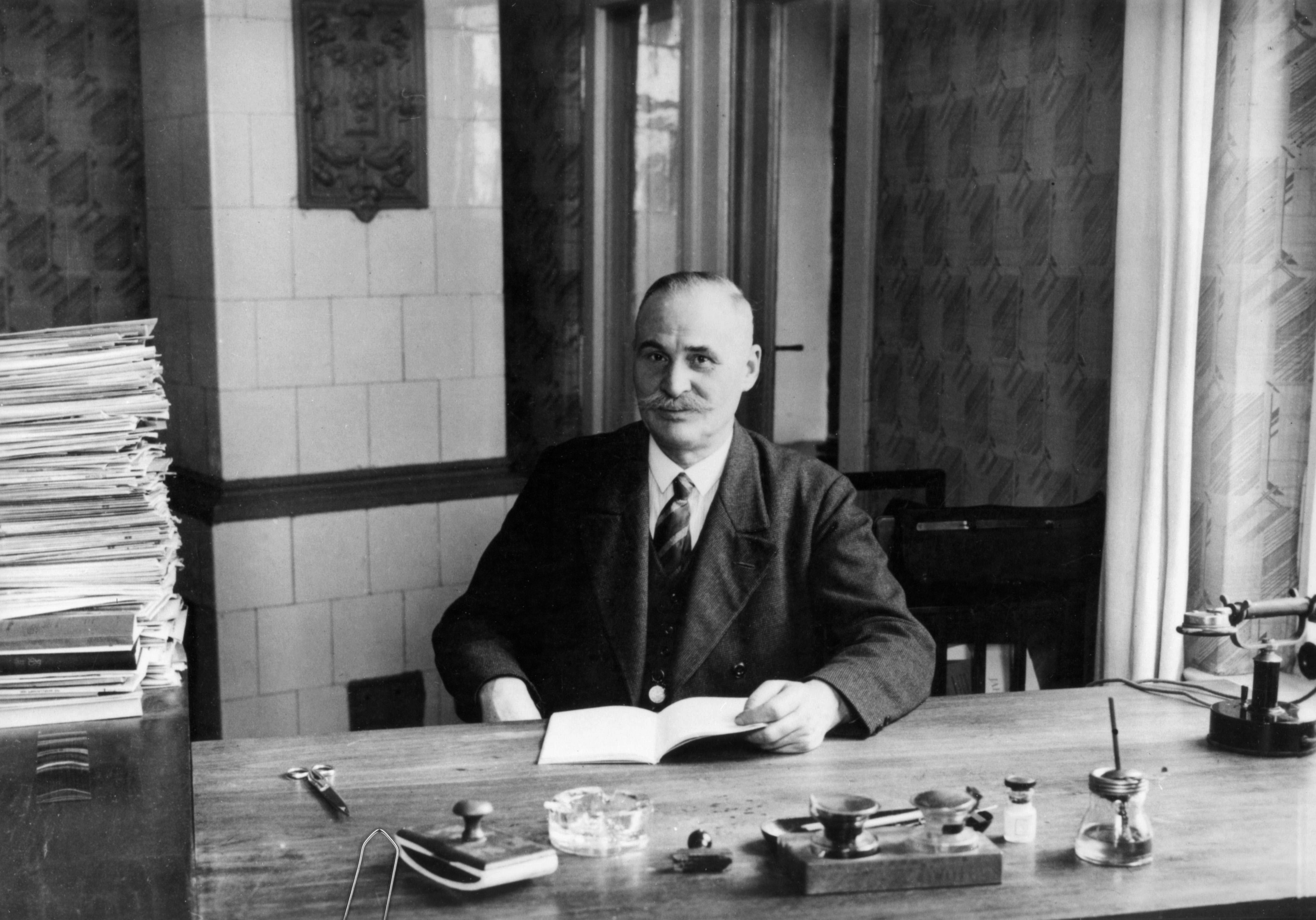 Jochade, Hermann